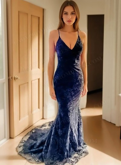 2025 Sheath/Column Lace Spaghetti Straps Sleeveless Sweep/Brush Train Prom Dresses