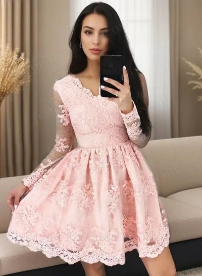 2025 A-Line/Princess V Neck Long Sleeve Applique Lace Pleated Cut Short/Mini Homecoming Dresses