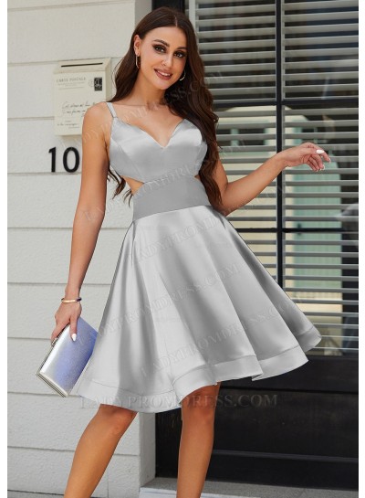 Silver A-line Princess V-neck Silk like Satin Knee-Length Homecoming Dresses