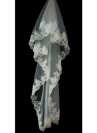 Very Beautiful Wedding Veil With Embroidery
